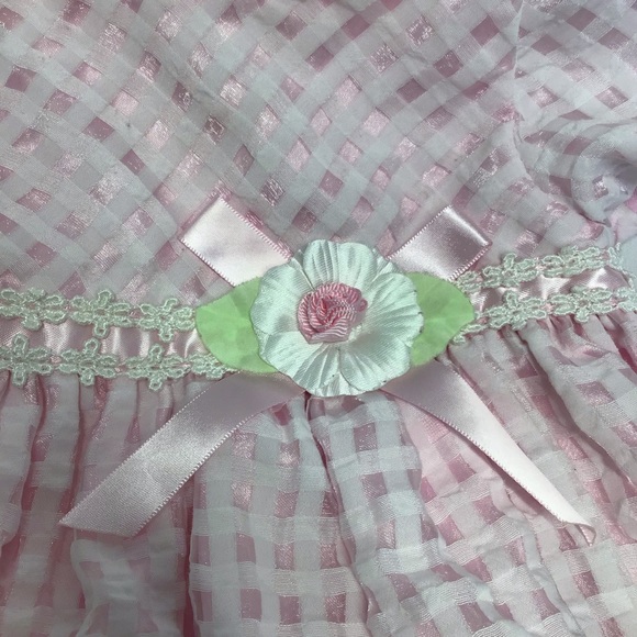 Add on for $5 Pink & white baby dress w/flower Adorable gingham 3-6months George - Picture 4 of 5